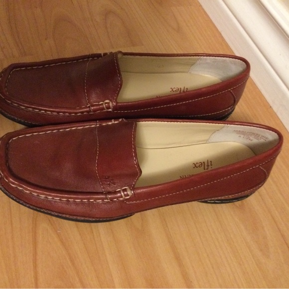 Anne Klein Leather Loafers - Picture 3 of 3